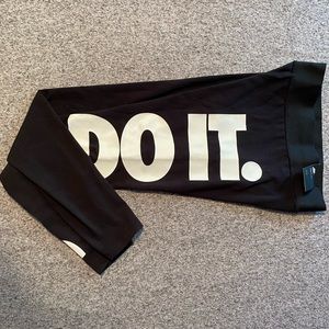 Nike Tight Fit Leggings